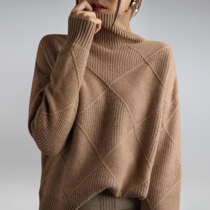 Lira - Le pull doux col roulé