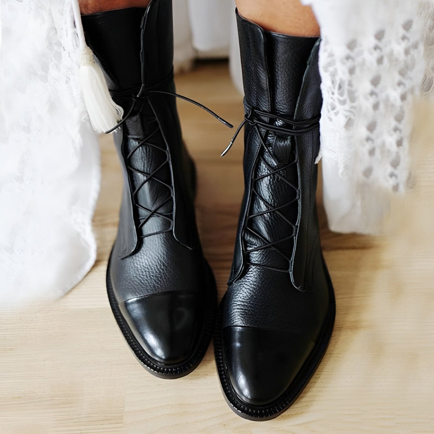 DENISE / ELEGANT ANKLE BOOTS